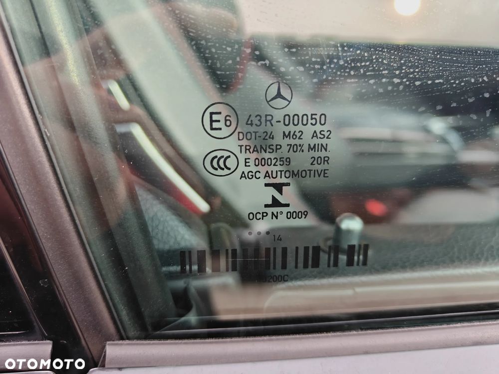 Mercedes-Benz Klasa E 250 7G-TRONIC Sport Edition - 34