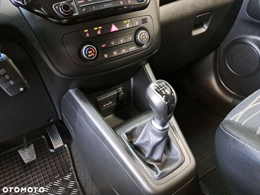 Kia Venga 1.4 L - 26