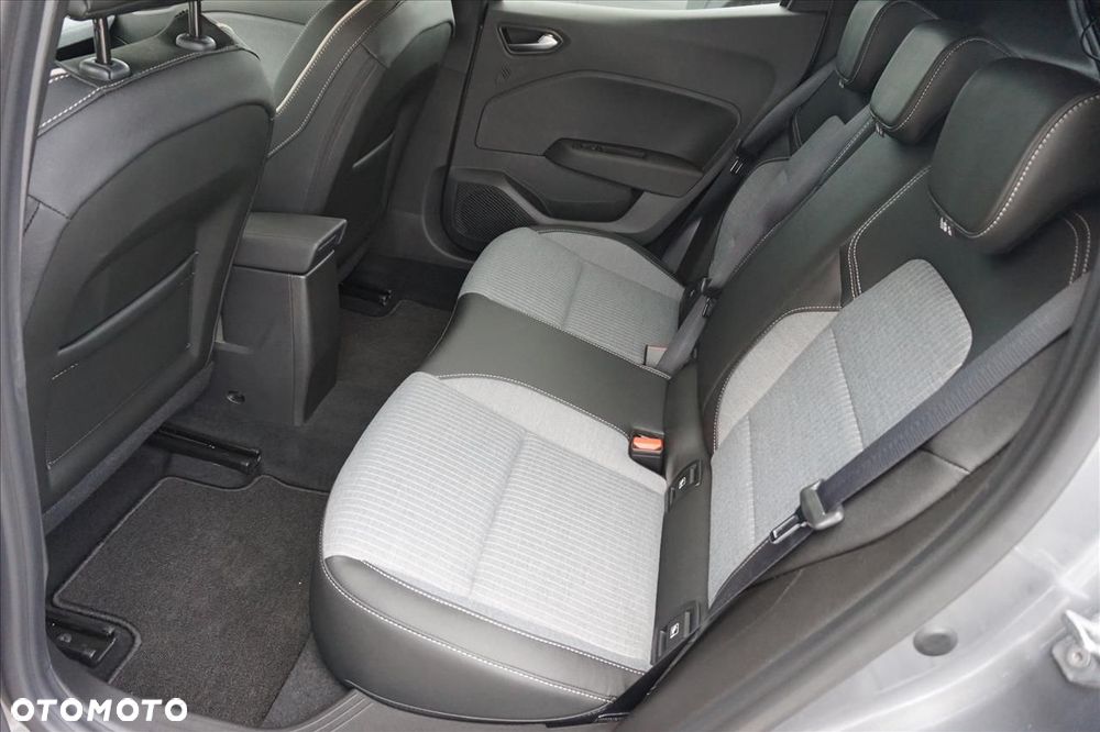 Renault Clio 1.0 TCe Techno - 16