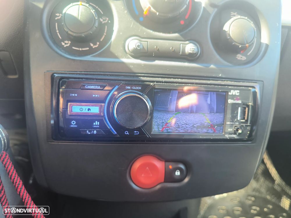 Renault Clio 1.2 16V Dynamique - 22