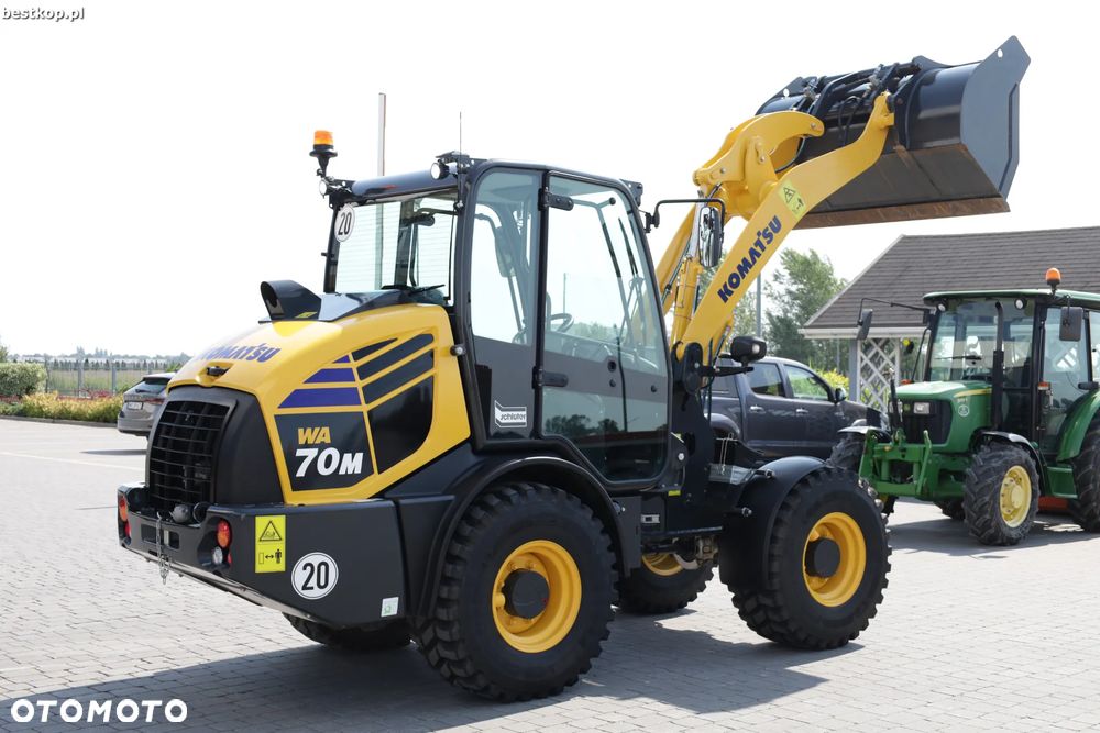 Komatsu WA70M-8 - 24