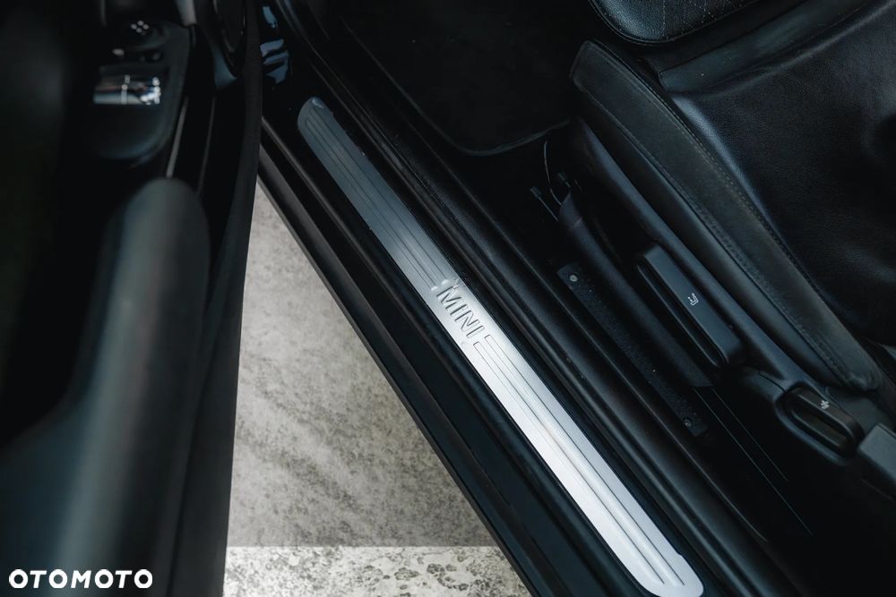MINI ONE Standard - 29