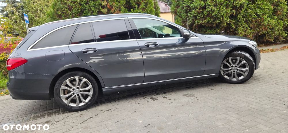 Mercedes-Benz Klasa C 220 T CDI DPF Automatik Elegance - 16