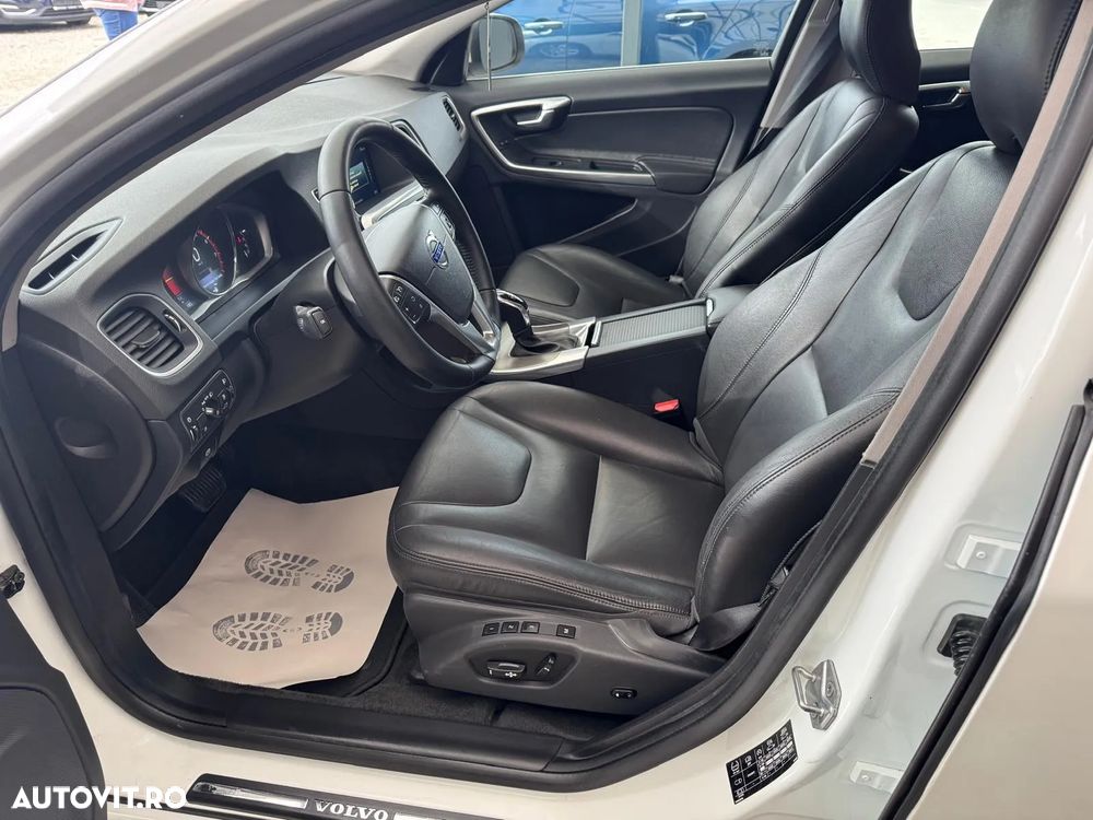 Volvo S60 T2 Geartronic Summum - 10