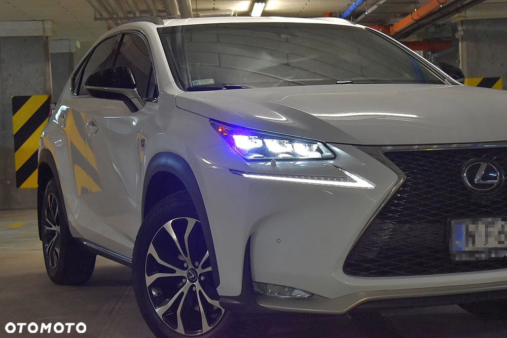 Lexus NX 300 AWD F SPORT - 4