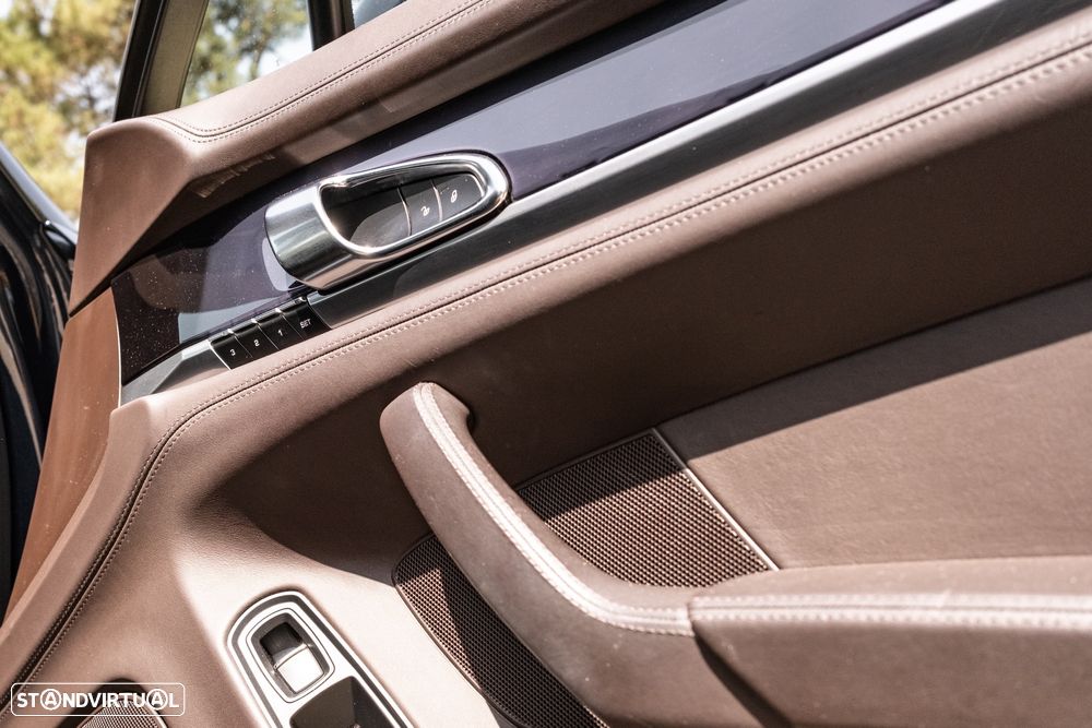 Porsche Panamera Edition - 13