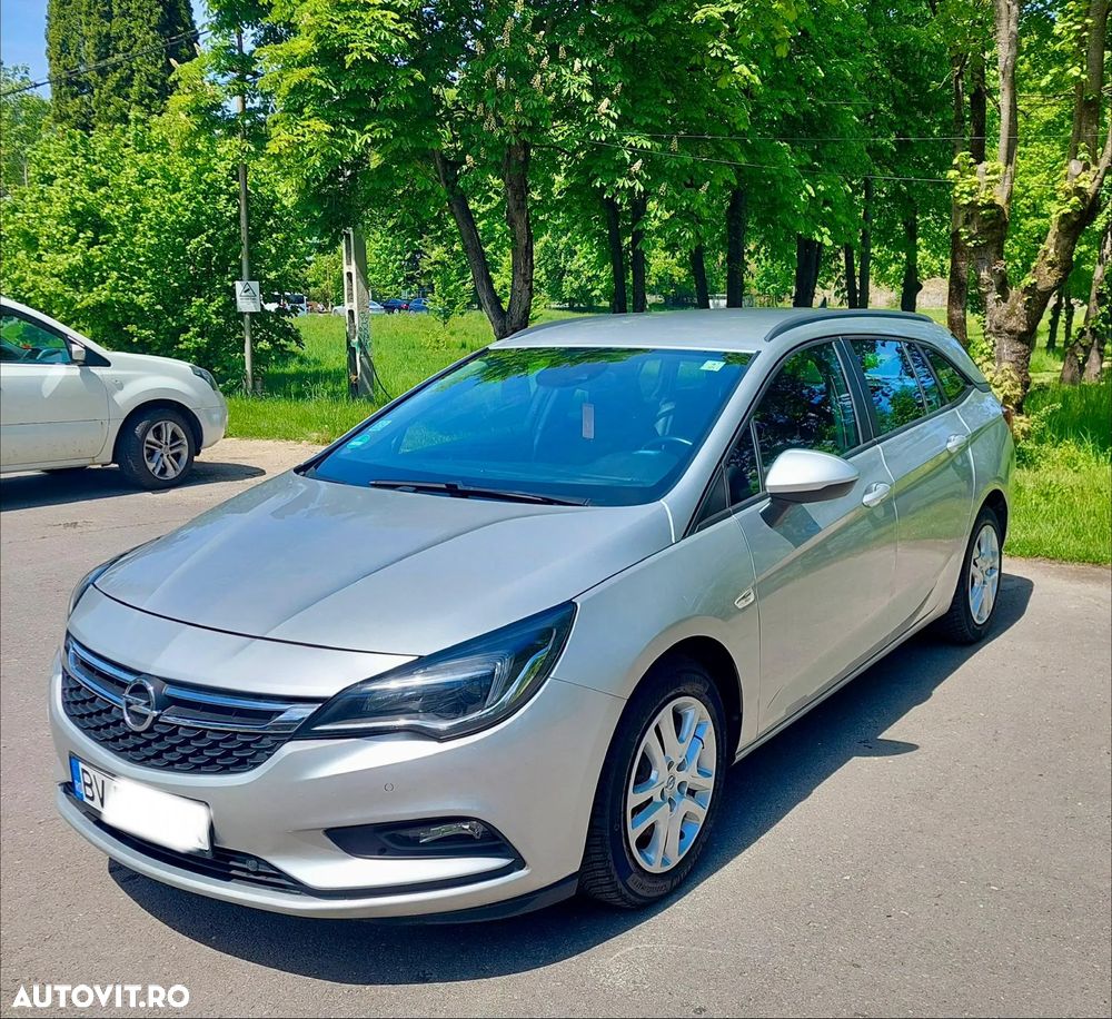 Opel Astra - 2