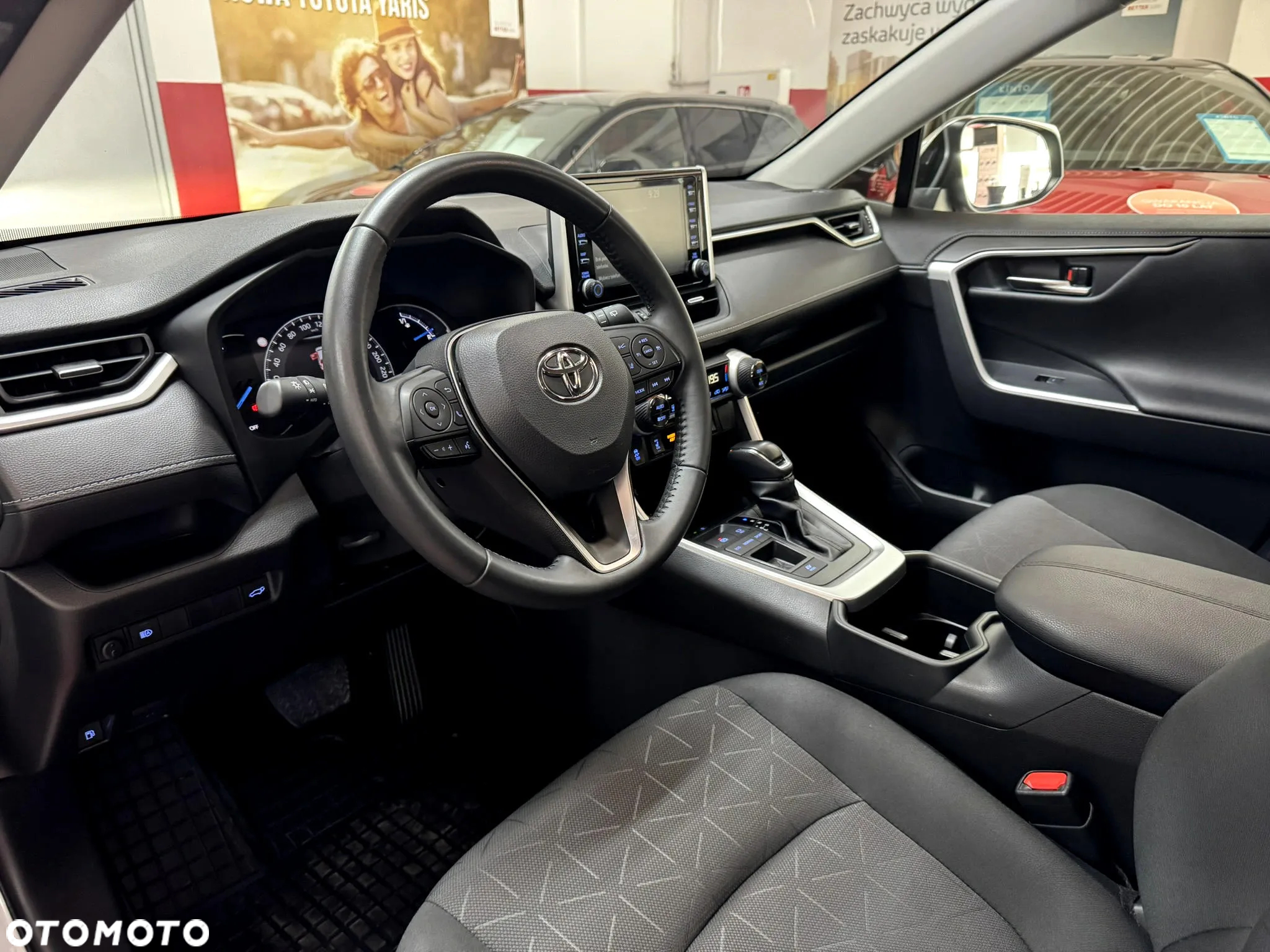 Toyota RAV4 2.5 Hybrid Comfort 4x2 - 12