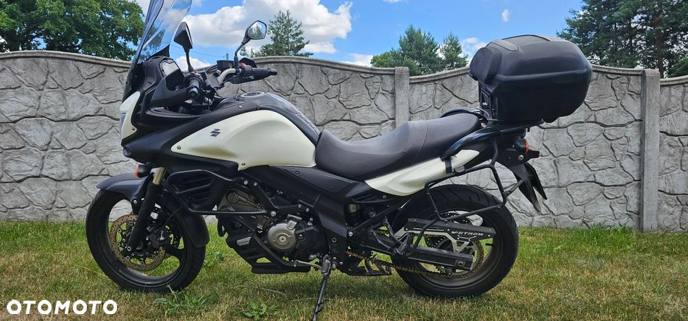 Suzuki V-STROM - 3