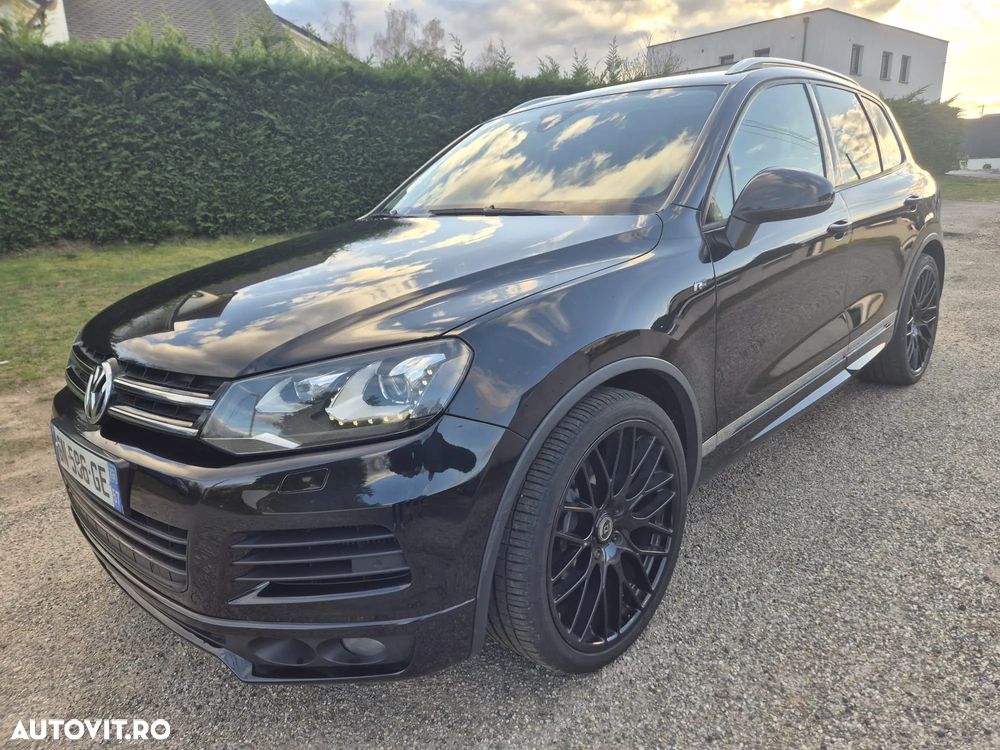 Volkswagen Touareg - 1