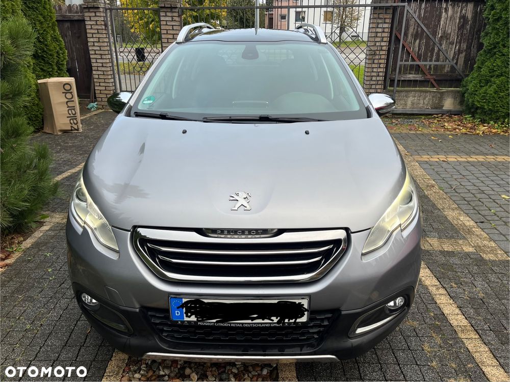 Peugeot 2008 1.2 Pure Tech Style - 2