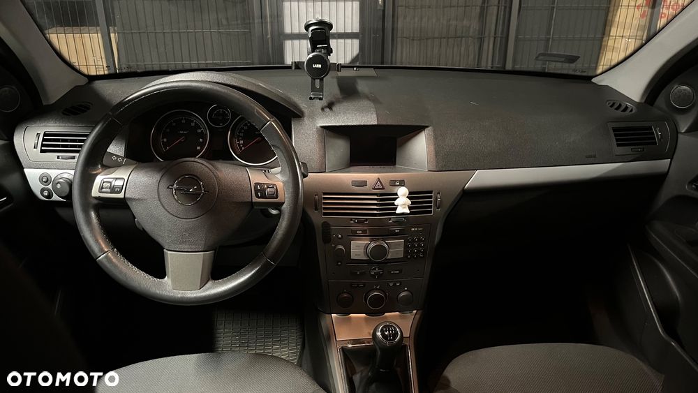 Opel Astra - 10