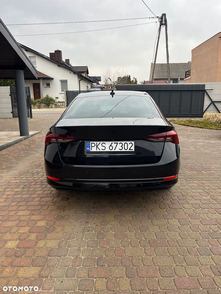 Skoda Octavia 1.4 TSI DSG Clever - 6