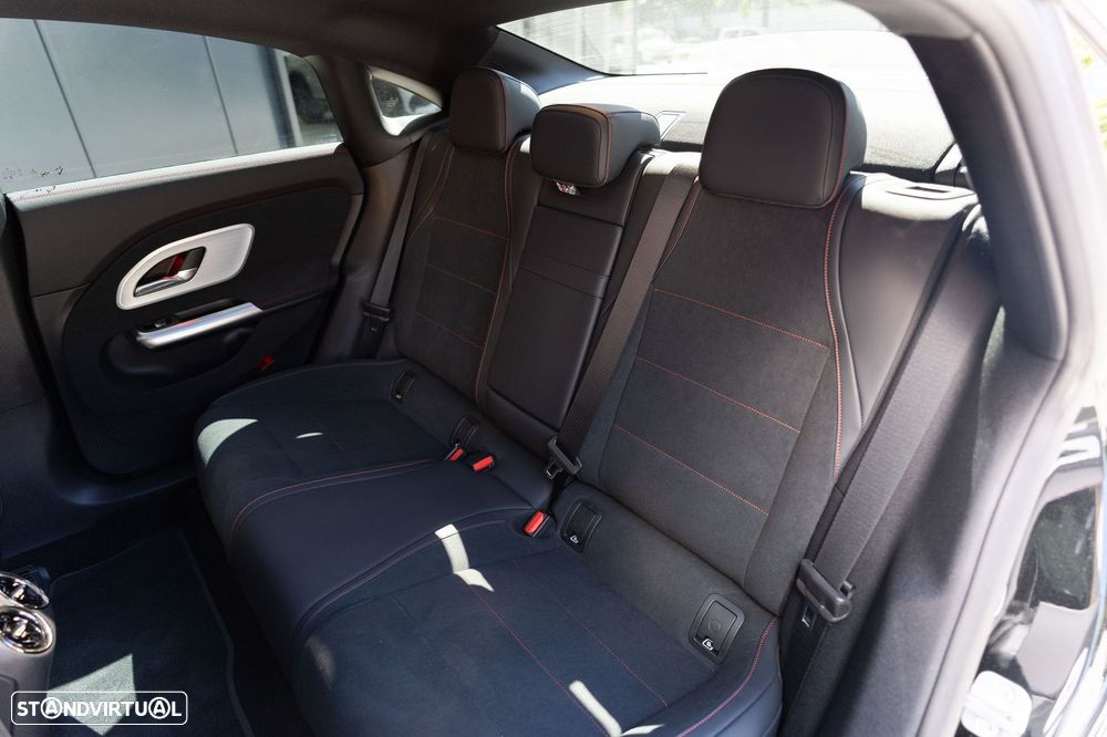 Mercedes-Benz CLA 250+ EQ - 34