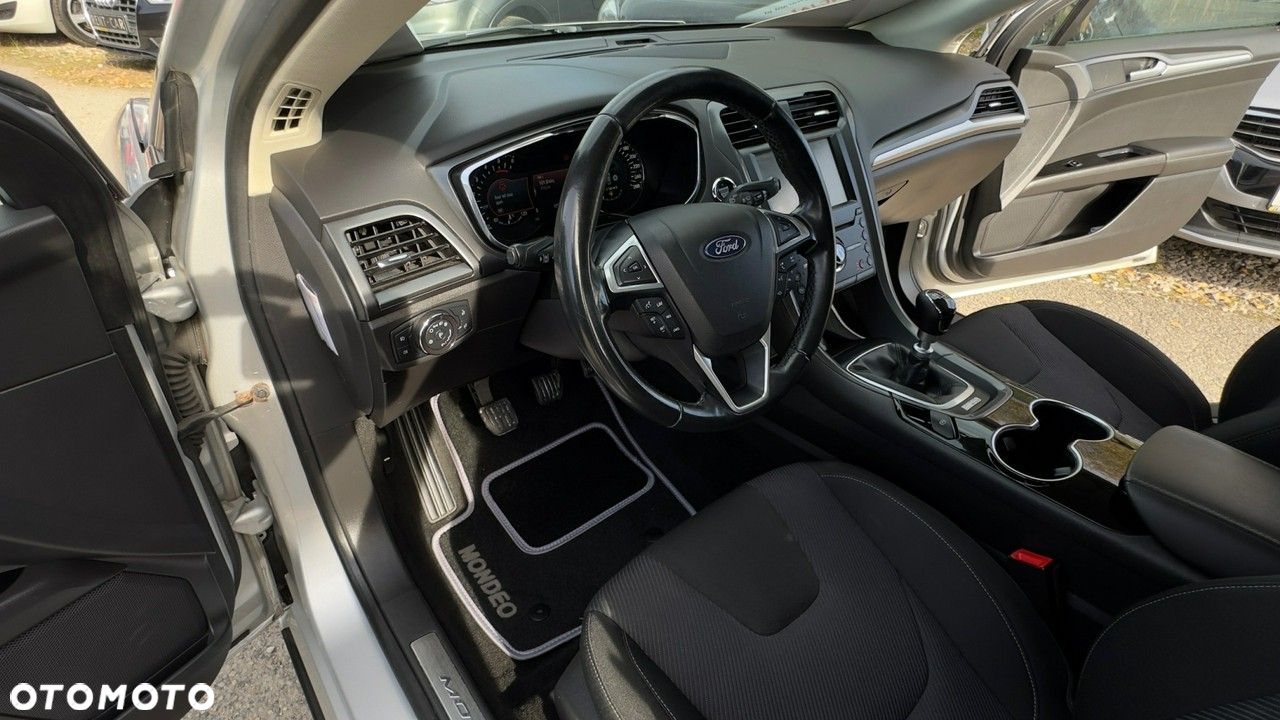 Ford Mondeo - 9