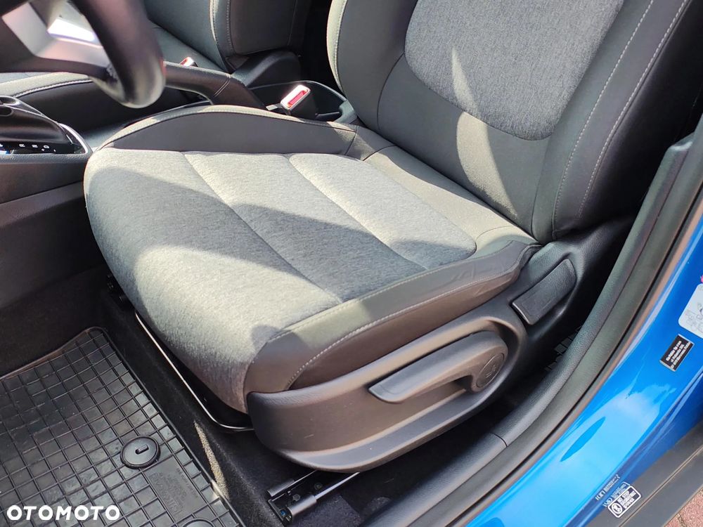 Kia Stonic - 23