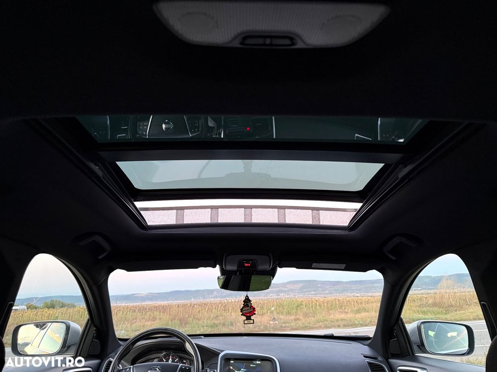 Volvo XC 60 D4 Geartronic Ocean Race - 25