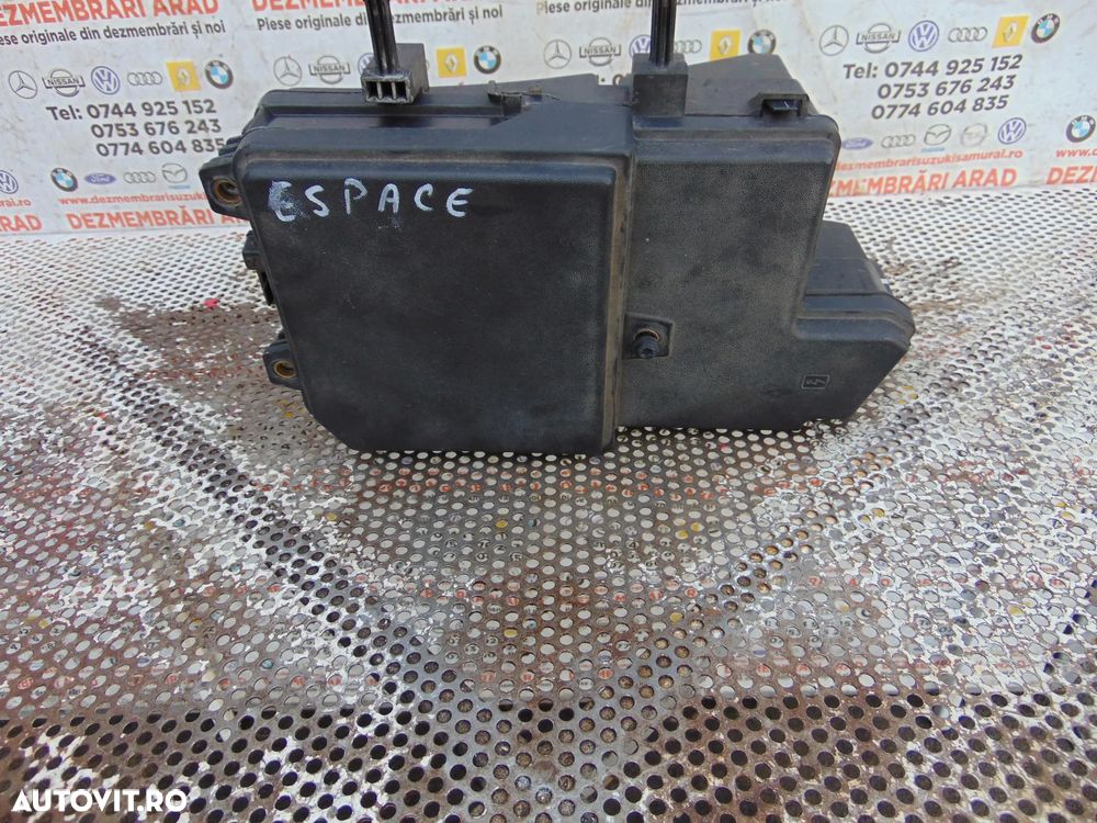 Carcasa panou sigurante Renault Espace 5 cod 284b51057r Talisman megane 4 carcasa tablou sigurante - 2