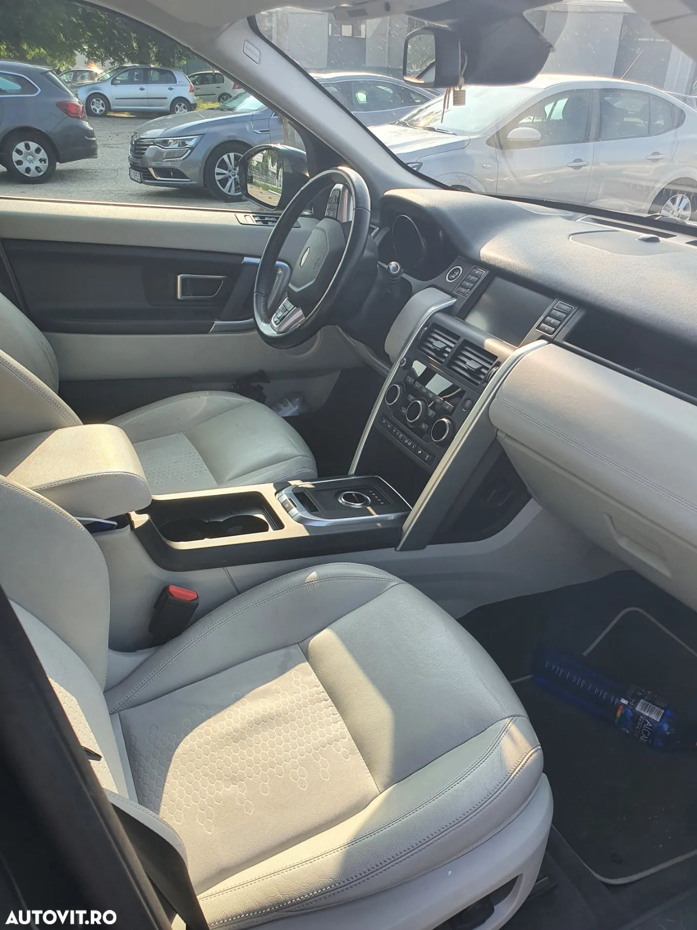 Land Rover Discovery Sport 2.0 l TD4 HSE Luxury Aut. - 8