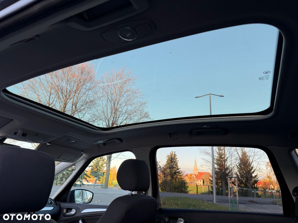 Ford S-Max 2.0 TDCi DPF Titanium X - 25