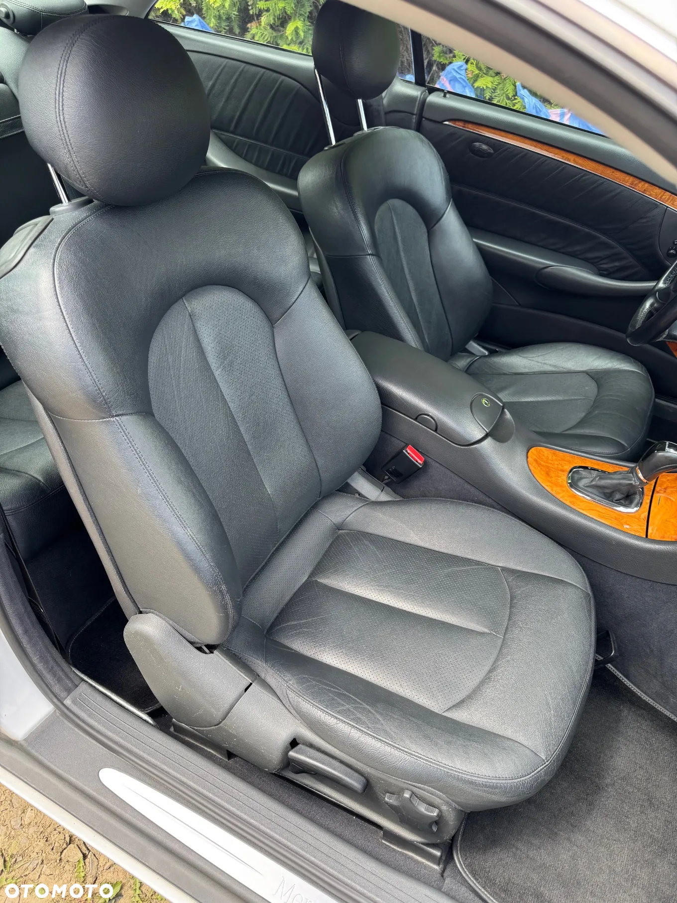 Mercedes-Benz CLK 320 - 23