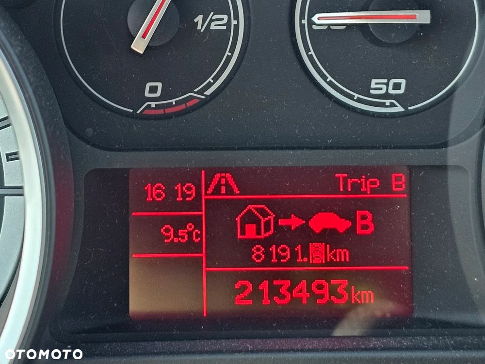 Alfa Romeo Giulietta 1.6 JTDM Distinctive - 20