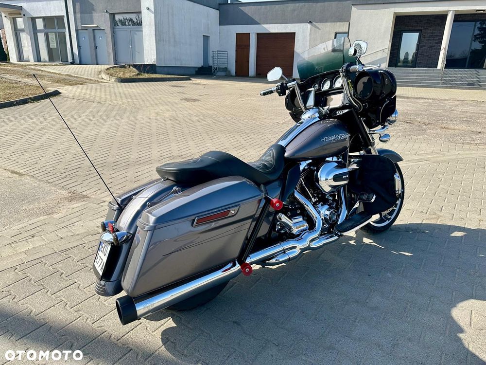 Harley-Davidson FLHXS Special - 9