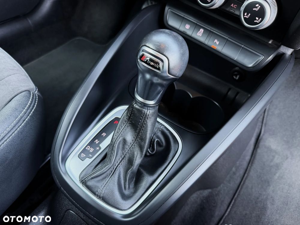 Audi A1 Sportback 1.4 TFSI S tronic sport - 23
