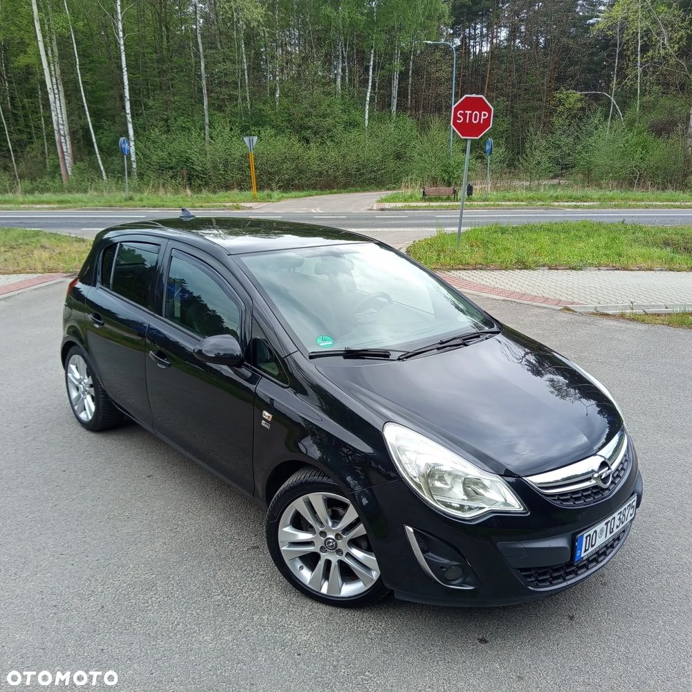 Opel Corsa 1.4 16V 150 Jahre - 1