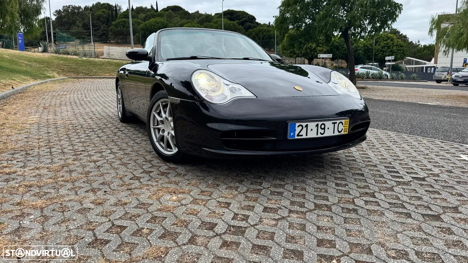 Porsche 911 (996) Carrera 4 - 47