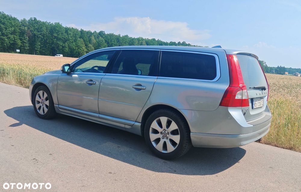 Volvo V70 - 2