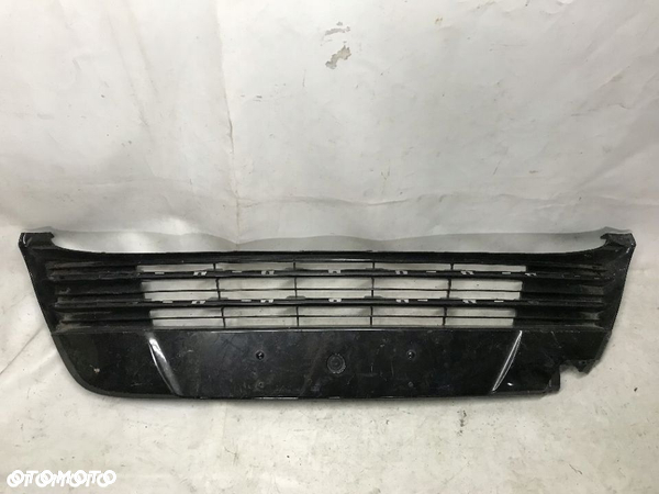 TOYOTA VERSO 12-17 grill atrapa