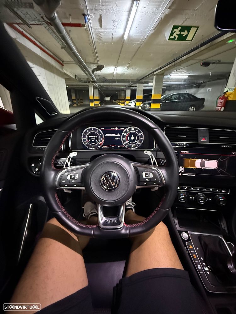VW Golf GTI 2.0 TSI OPF DSG Performance - 11