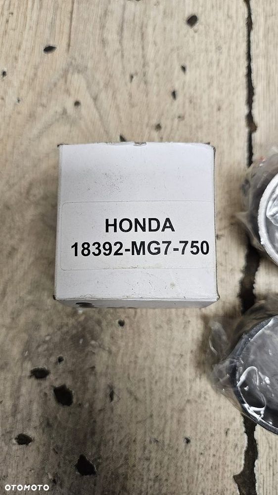 Uszczelka tłumika Honda CBF600 VTR1000 XR650 CB600 XL1000 VTX VT1100 18392-MG7-750 - 2