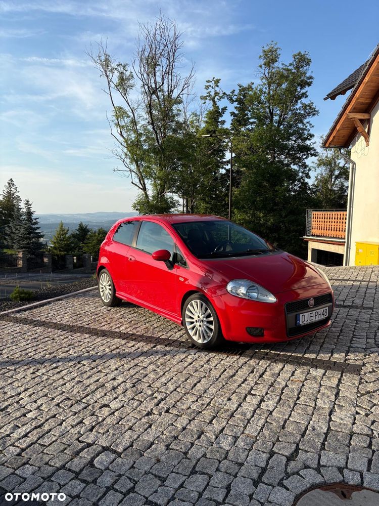 Fiat Grande Punto - 1
