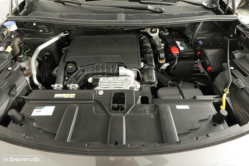 Peugeot 3008 1.2 PureTech GT EAT8 - 26
