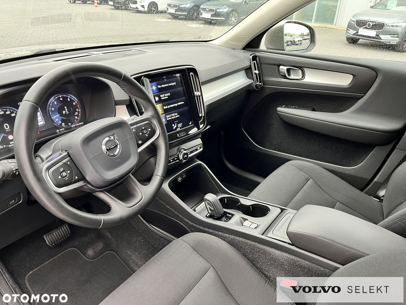 Volvo XC 40 - 9
