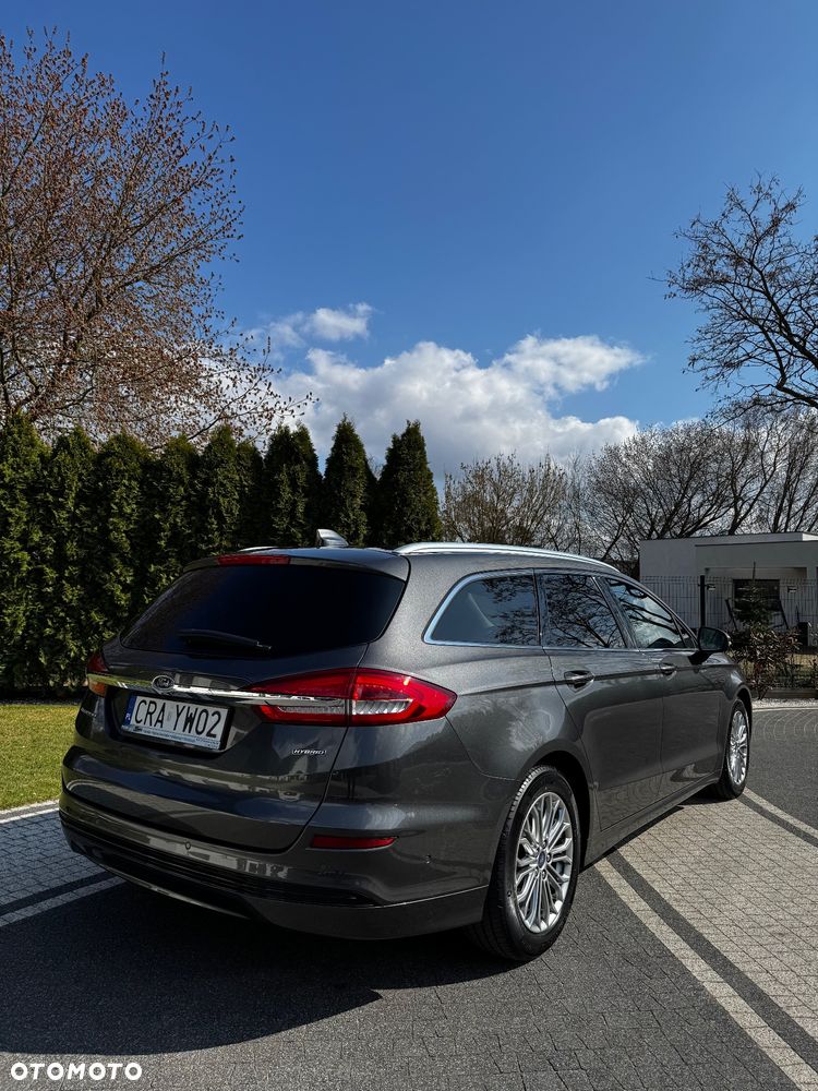 Ford Mondeo ver-2-0-hybrid-titanium - 3