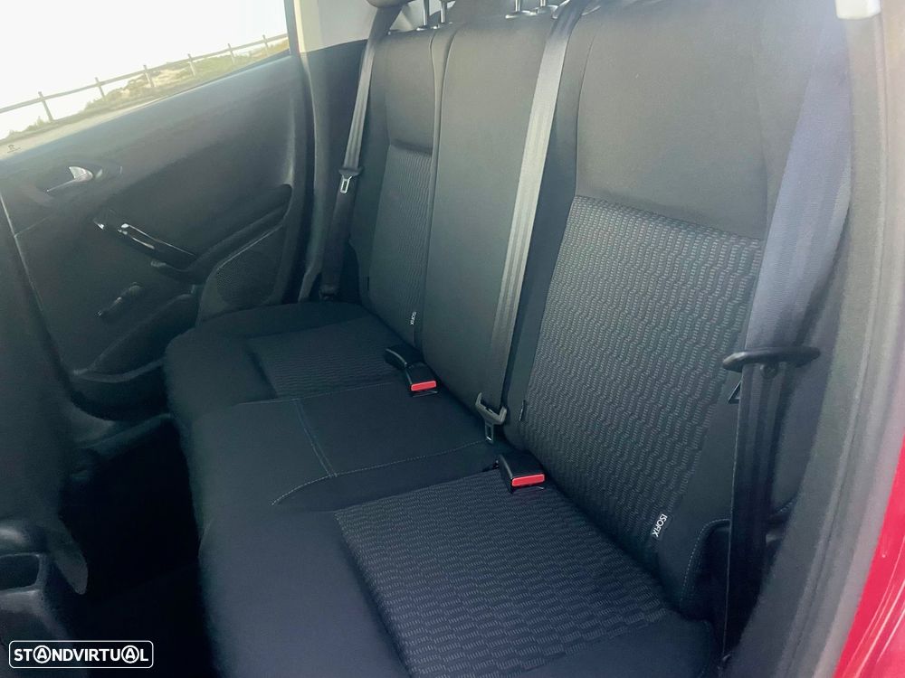 Peugeot 208 1.2 PureTech Style - 13