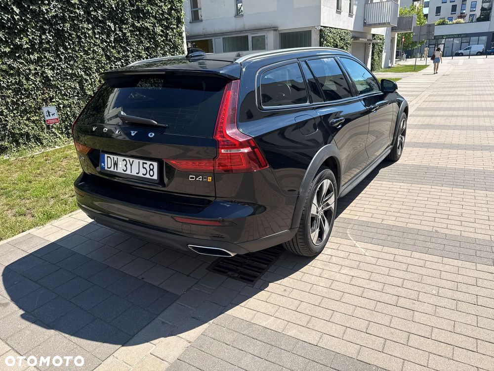 Volvo V60 Cross Country D4 AWD - 5