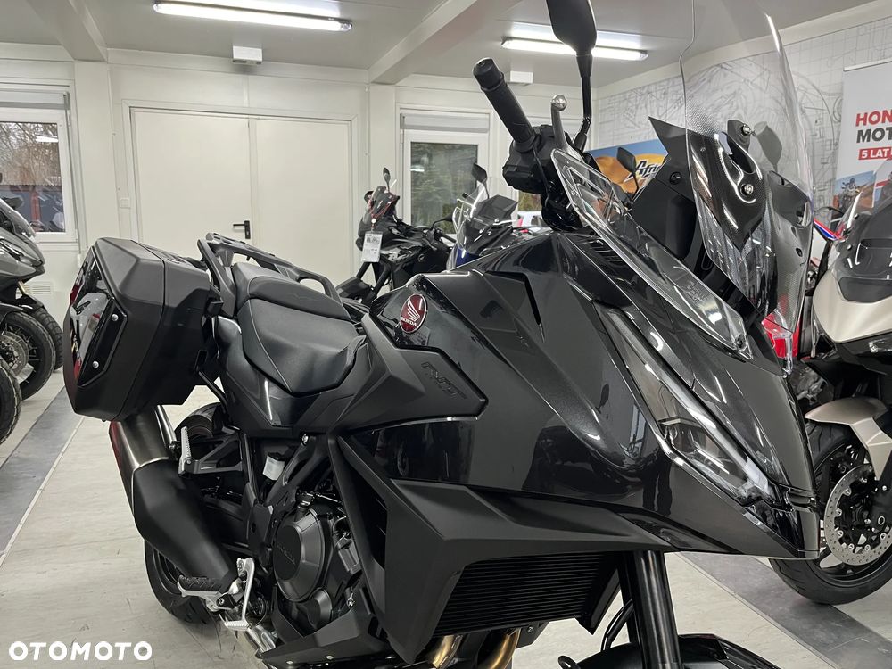 Honda NT - 11