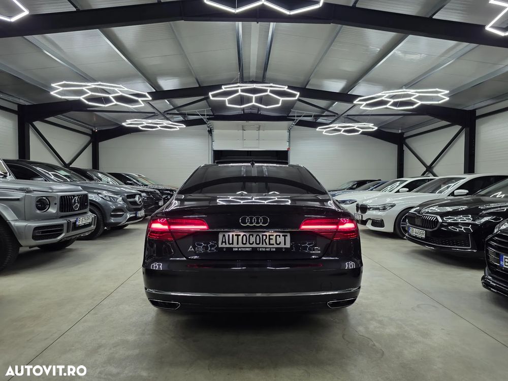 Audi A8 4.2 TDI DPF (clean diesel) quattro tiptronic Lang - 32
