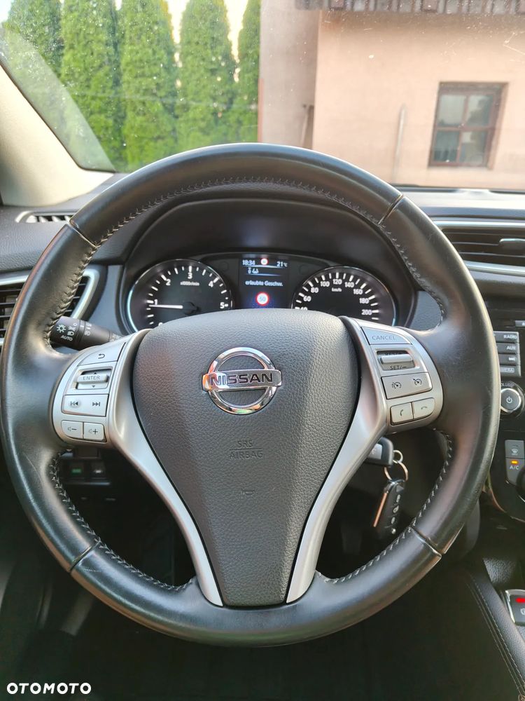 Nissan Qashqai 1.6 DCi Tekna Xtronic - 19