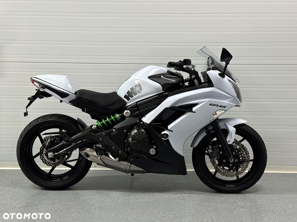 Kawasaki ER - 2