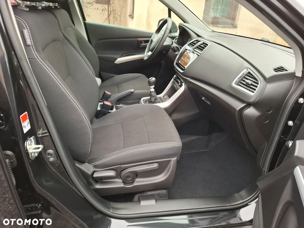 Suzuki SX4 S-Cross - 25