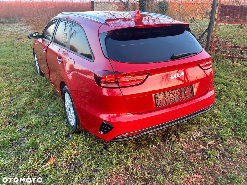 Kia Ceed 1.5 T-GDI OPF Platinum - 4