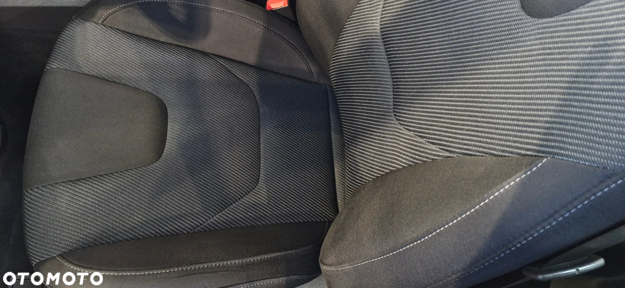 Ford Mondeo 2.0 TDCi Titanium PowerShift - 20
