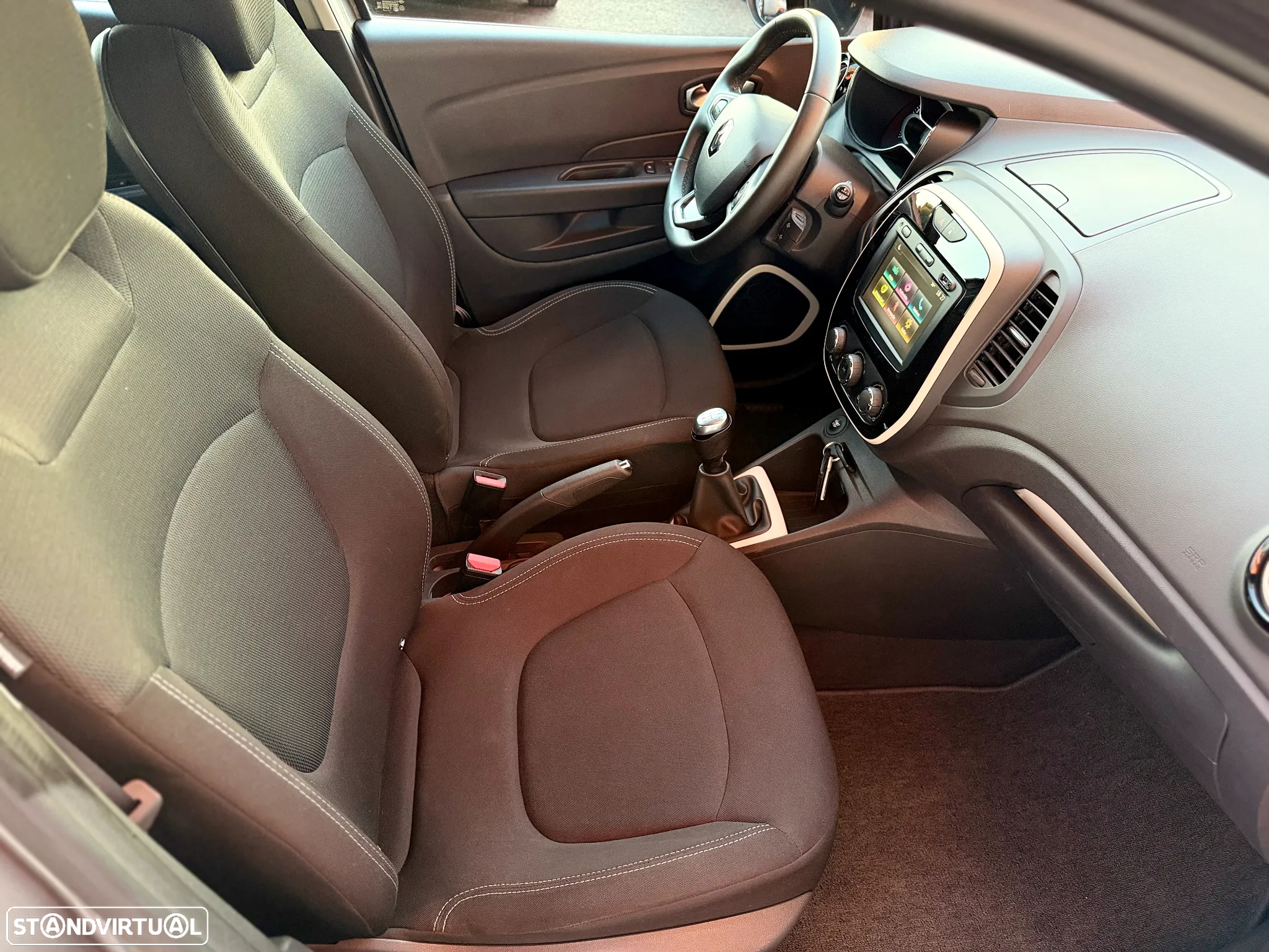 Renault Captur 0.9 TCE Exclusive - 8