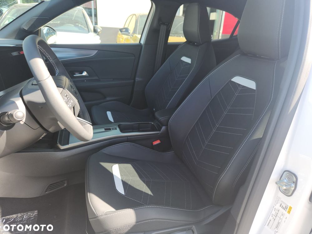 Opel Mokka 1.2 T mHEV GS S&S eDTC6 - 9