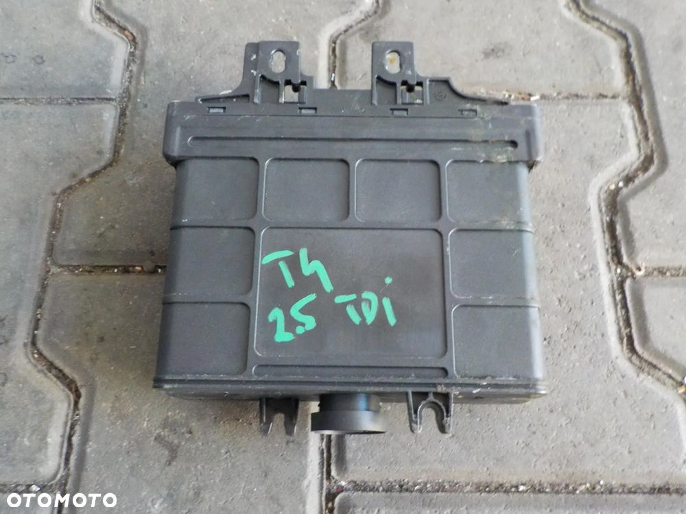 VW T4 2.5 TDI MODUŁ STEROWNIK SKRZYNI 01P927733CH - 3